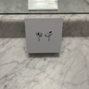 Wireless White Earbuds
